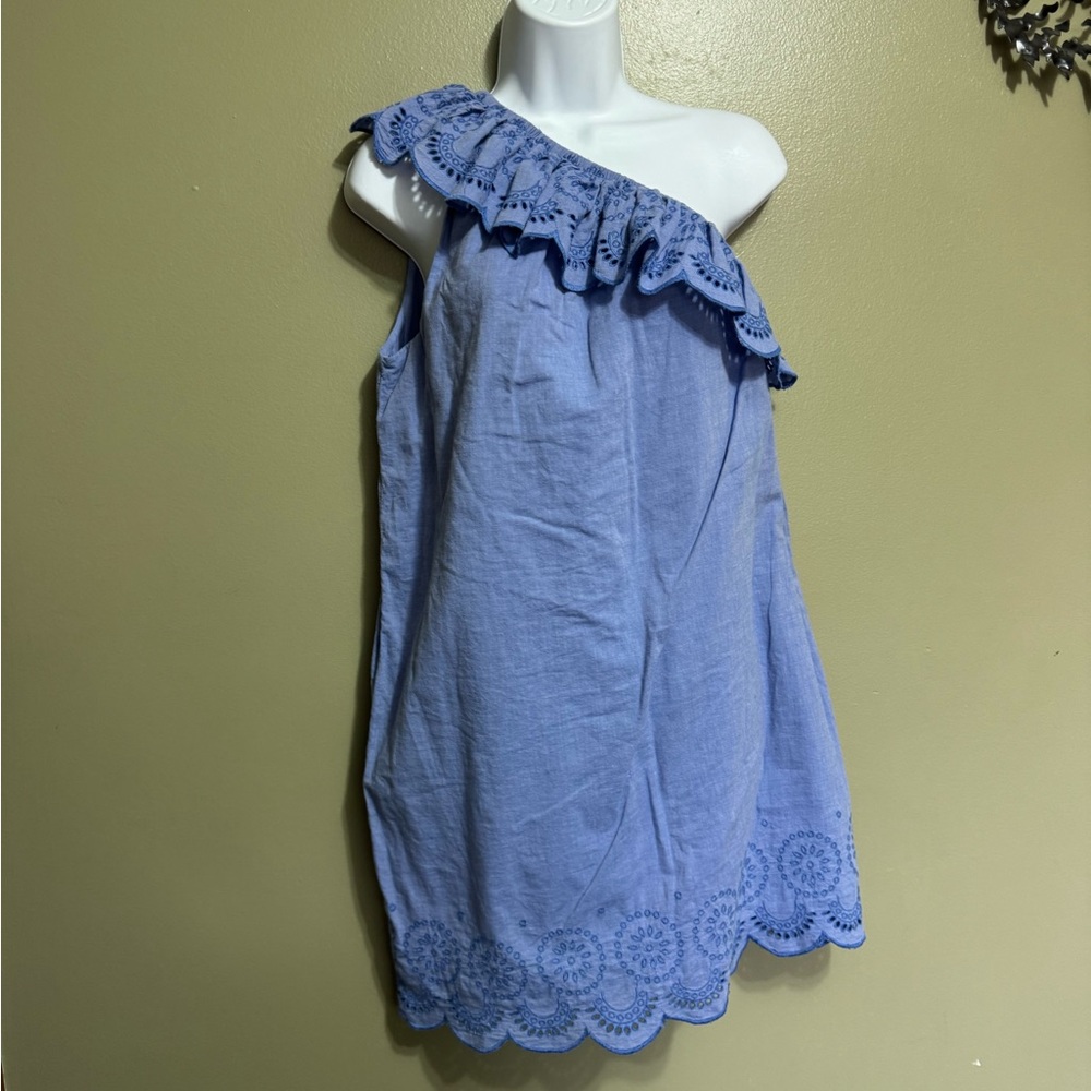 Vineyard Vines one-shoulder eyelet ruffle dress‎ in blue. Size XL